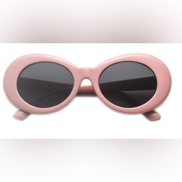 Bold Rrtro Oval Mod Frame Sunglasses - Picture 1 of 5